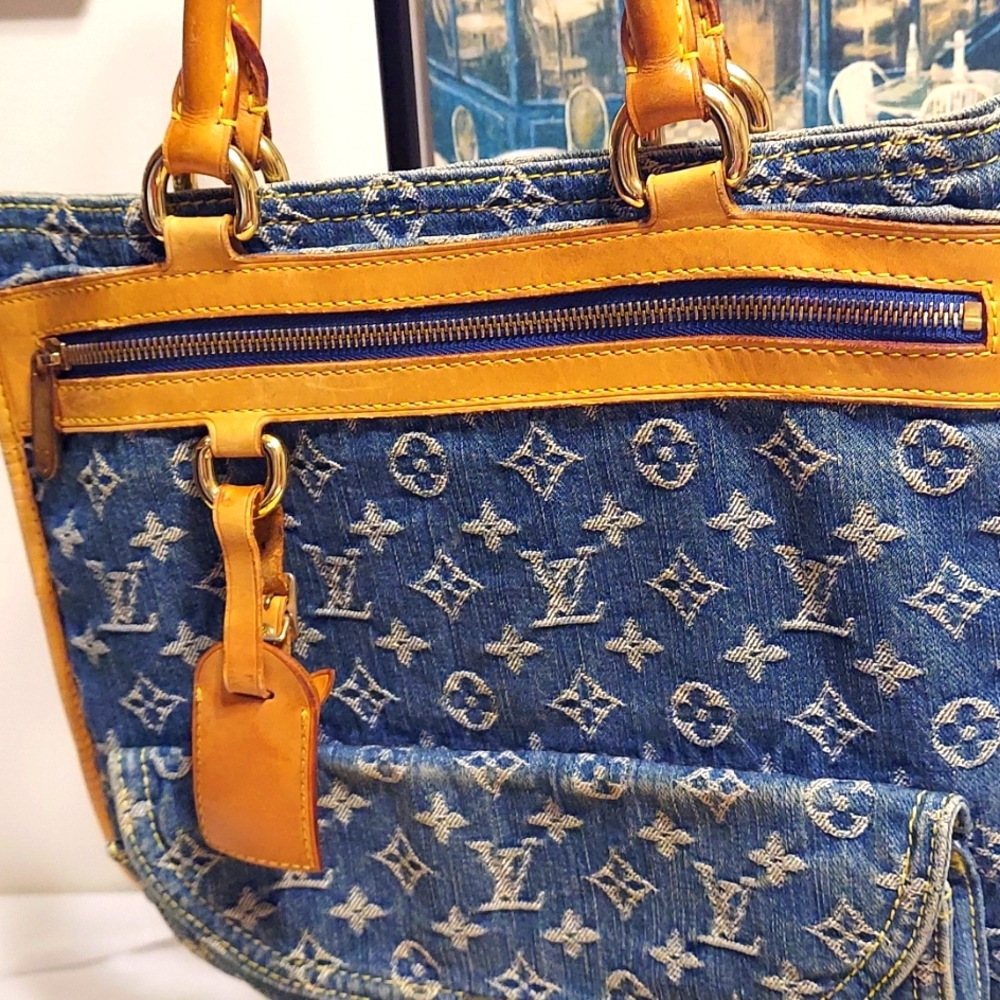 🔥🔥LOUIS VUITTON BLUE DENIM SAC PLAT - Picture 4 of 15